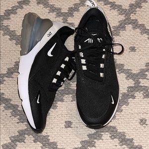 Women’s Nike Air Max 270